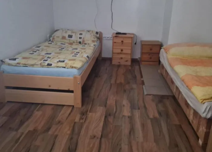 Zahradni Daire Goltsch Jenikau